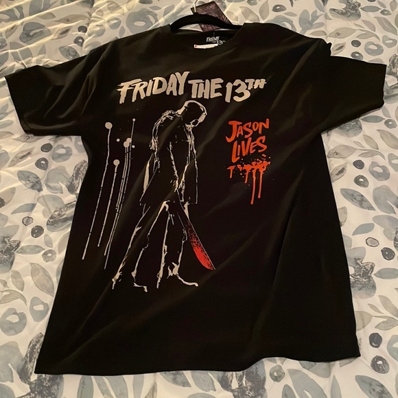 Friday the 13th Other - NWT OFFICIALLY LICENSED Friday the 13th Jason Lives T-Shirt Top Graphic Tee